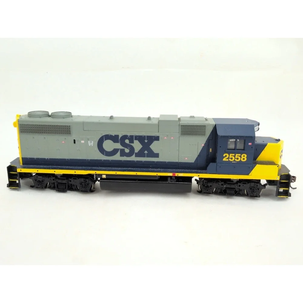 HO ATHEARN 7994 GP38-2 CSX # 2558